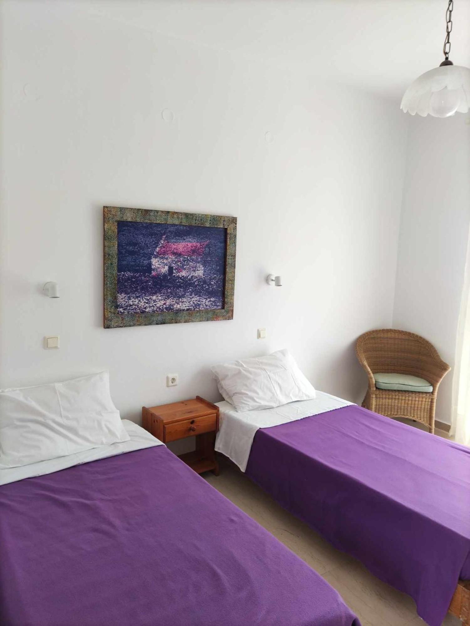 Alexandra'S Apartments Ахарави Екстериор снимка