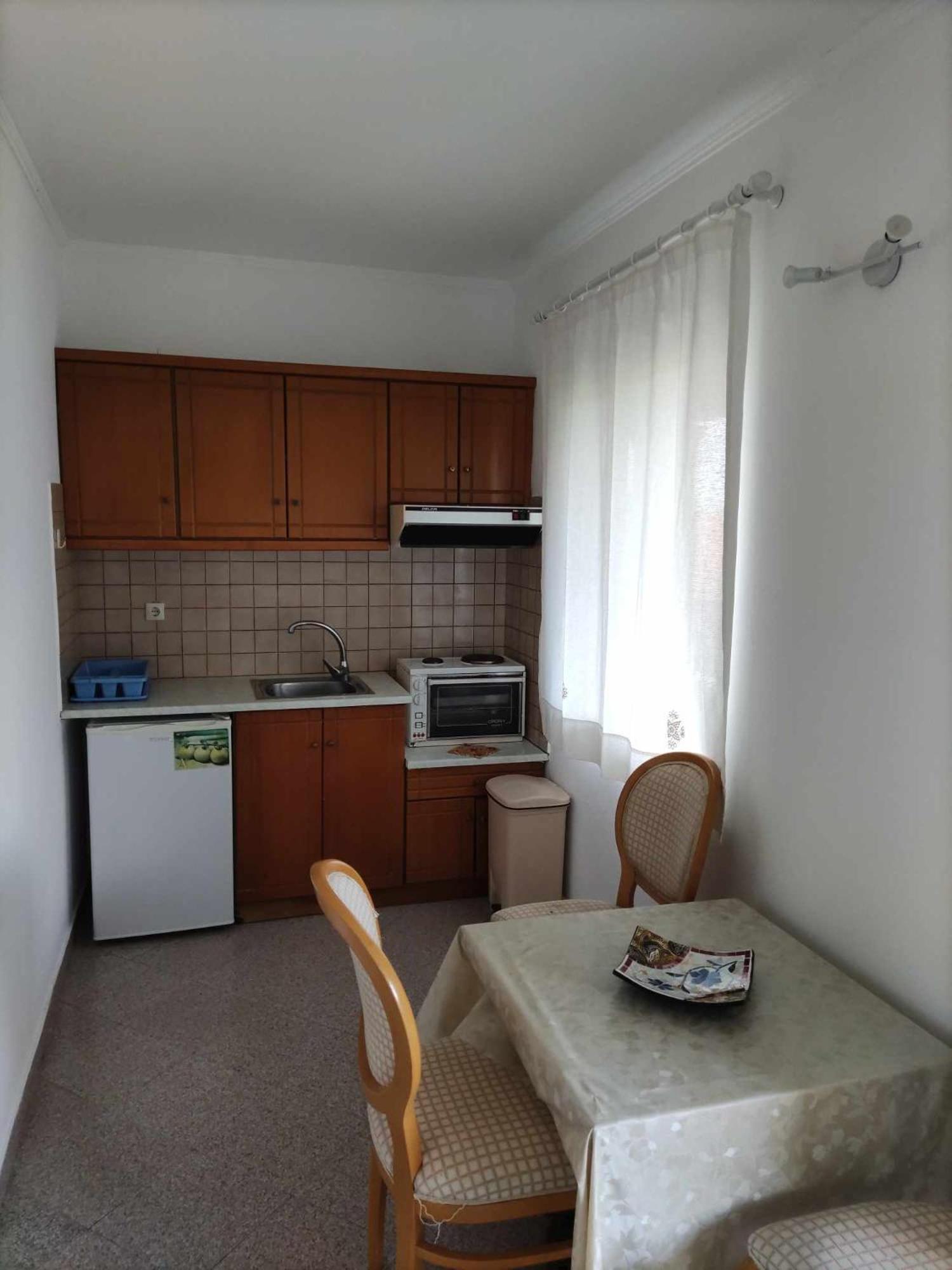 Alexandra'S Apartments Ахарави Екстериор снимка
